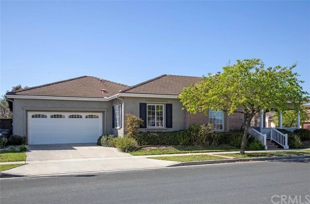 Property Photo:  718 E. Lewis Rd  CA 93455 