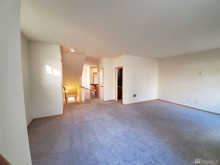Property Photo:  216 Sagebrook Lane  WA 98922 