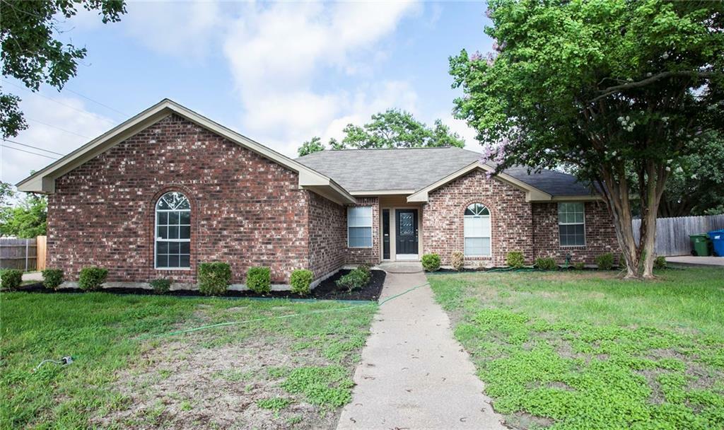 Property Photo:  929 Eagles Nest Drive  TX 76643 