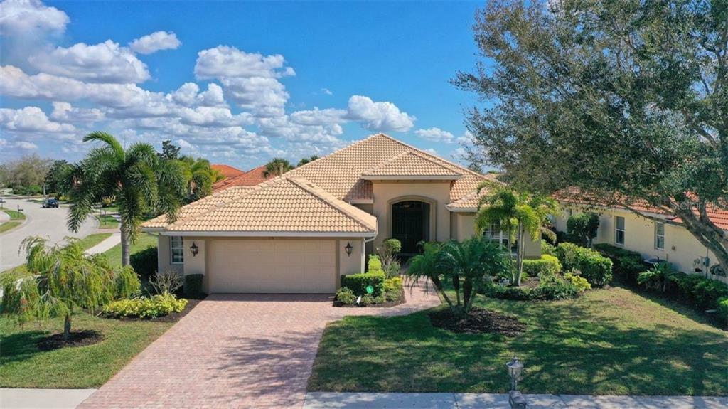 Property Photo:  118 Caneletto Way  FL 34275 