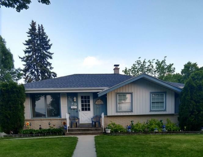Property Photo: 7029 W Brentwood Ave WI 53223