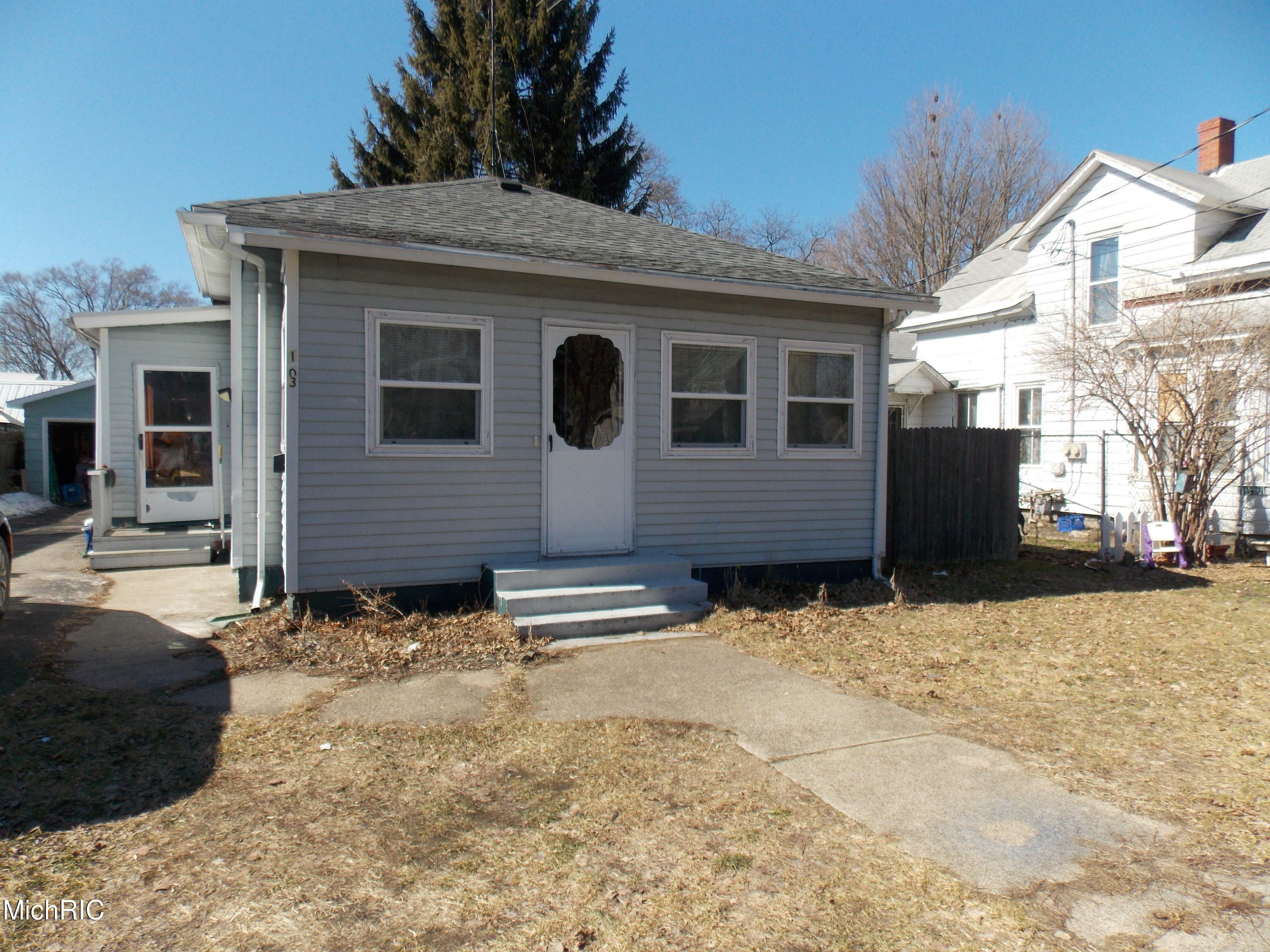 Property Photo:  103 N Mill Street  MI 49047 