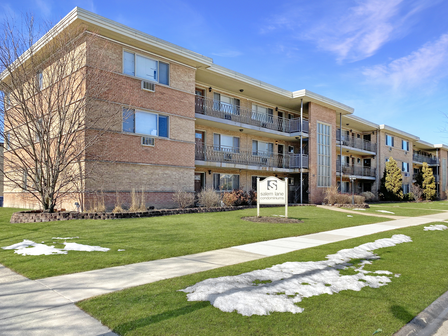 Property Photo:  202 N Salem Avenue 5C  IL 60005 