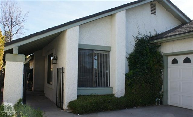 Property Photo:  1318 Village Court  CA 93065 