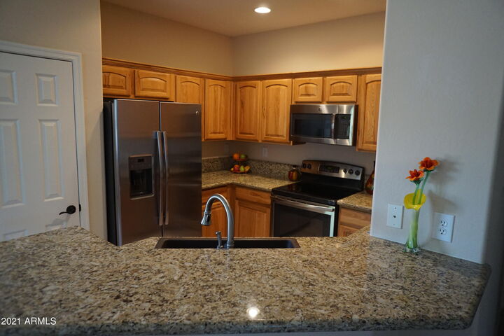 Property Photo:  39718 N Harbour Town Way  AZ 85086 
