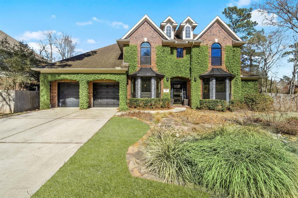 Property Photo: 123 W Lansdowne Circle TX 77382