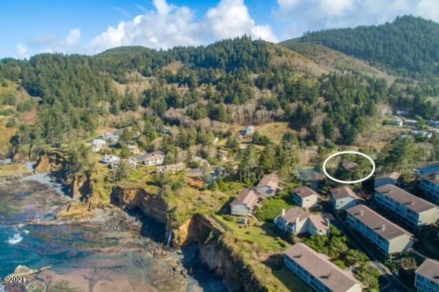 Property Photo:  301 Otter Crest Drive 174-175  OR 97389 