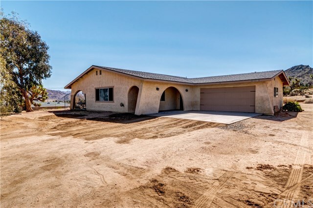 Property Photo:  61475 Onaga  CA 92252 