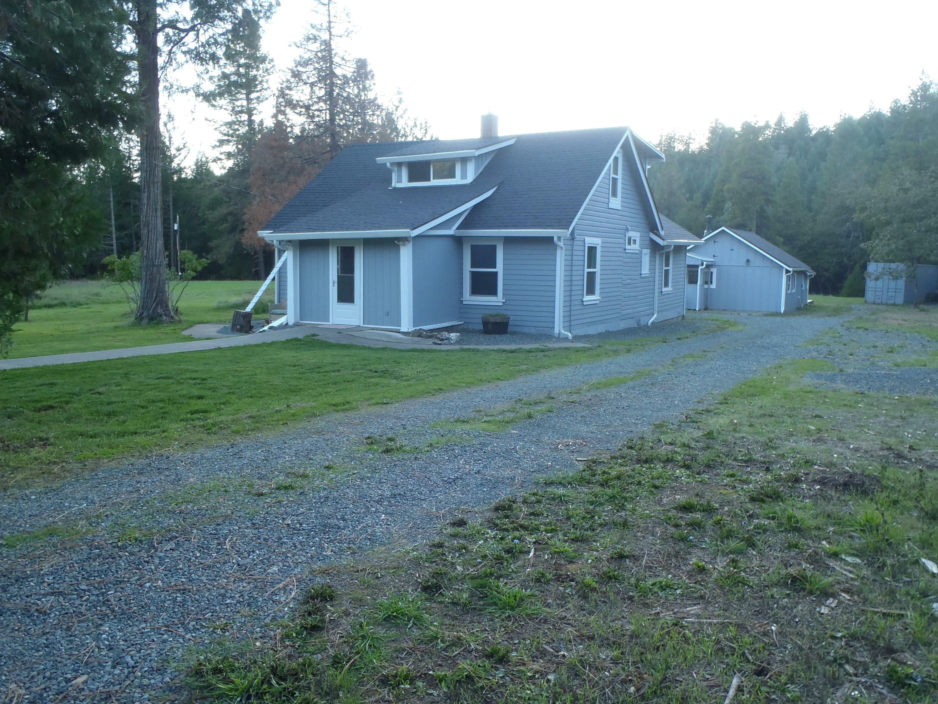 Property Photo:  2135 Sykes Creek Road  OR 97537 