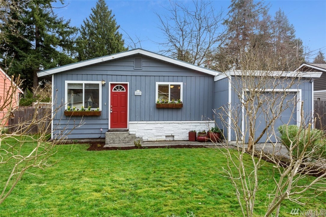 Property Photo:  20507 55th Ave W  WA 98036 