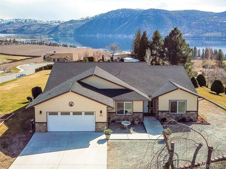 Property Photo: 782 Summit Blvd WA 98831