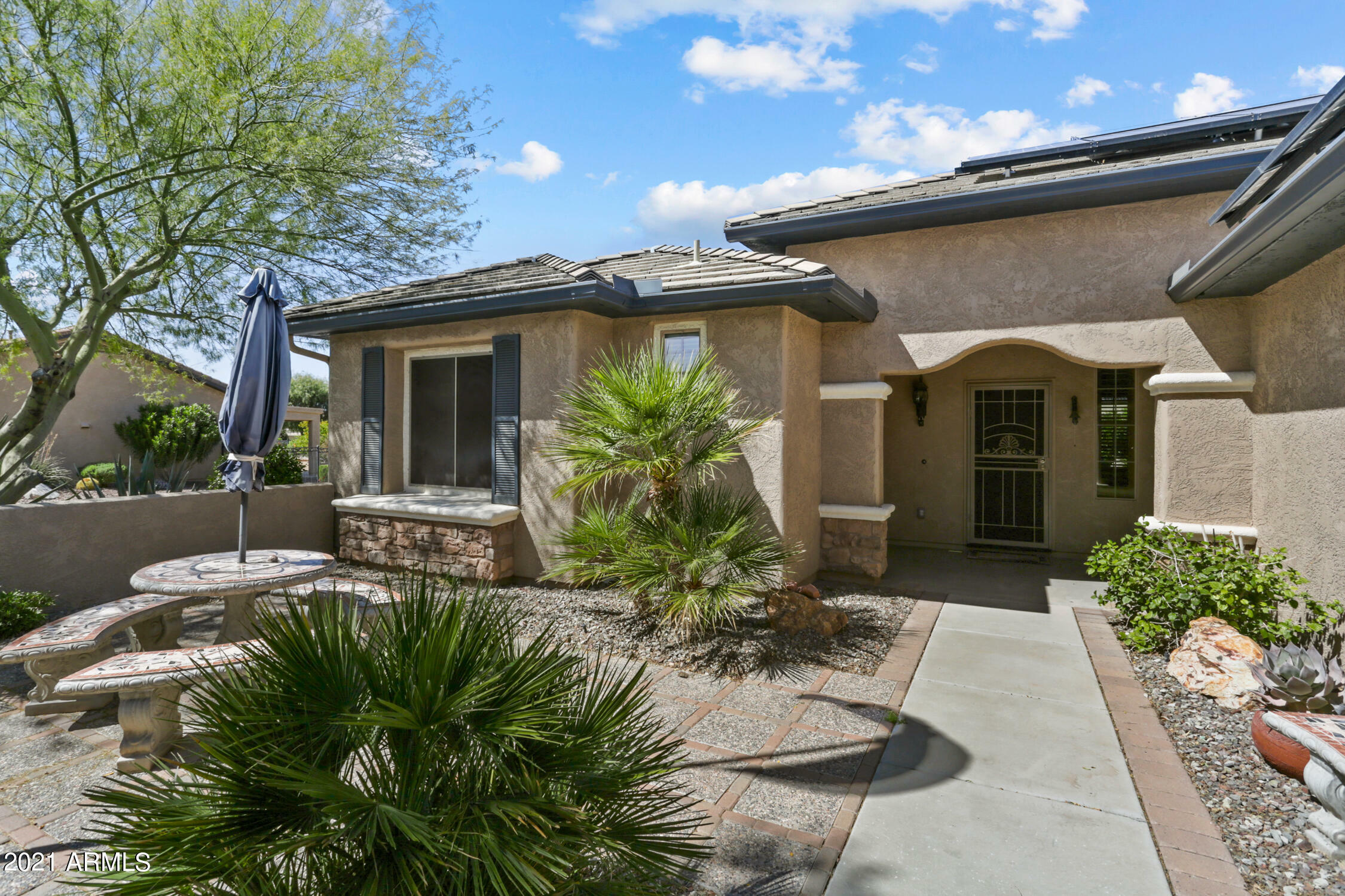 Property Photo:  26982 W Runion Drive  AZ 85396 