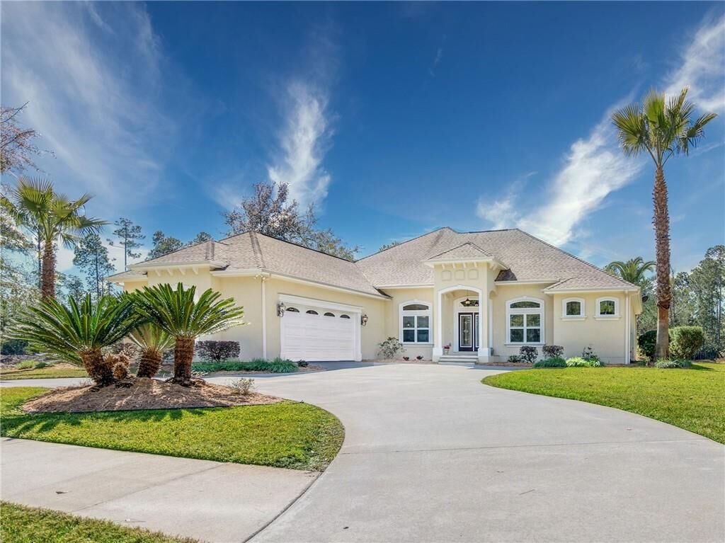 Property Photo:  208 Riley Hunter Drive  GA 31548 