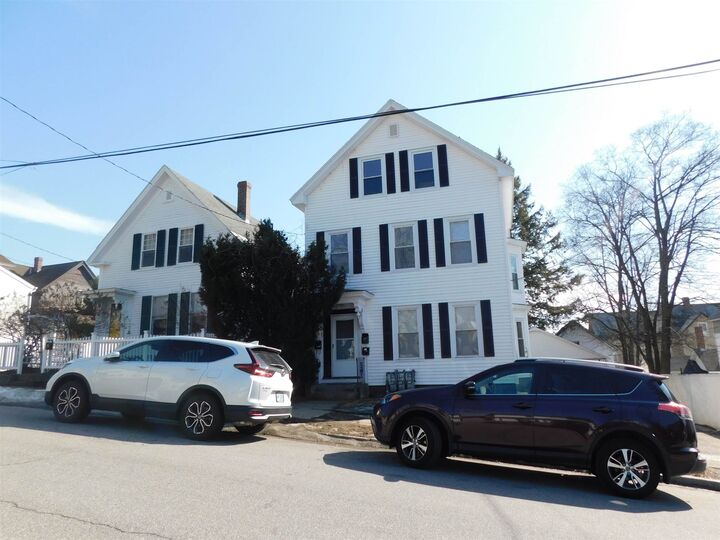 Property Photo:  347 E High Street  NH 03104 