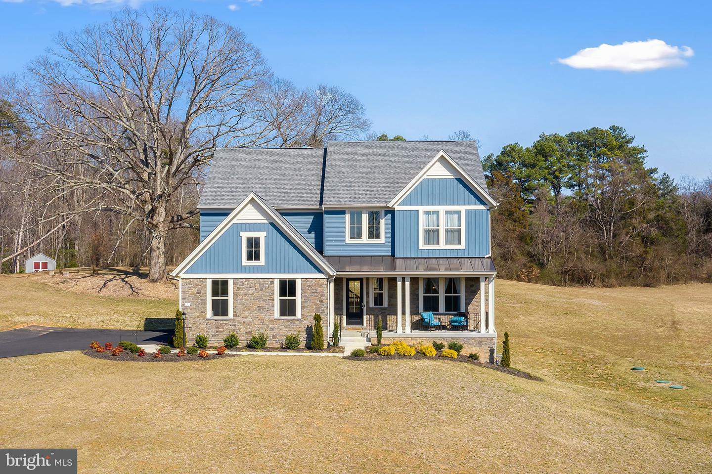 Property Photo:  122 Edgewater Drive  VA 22406 