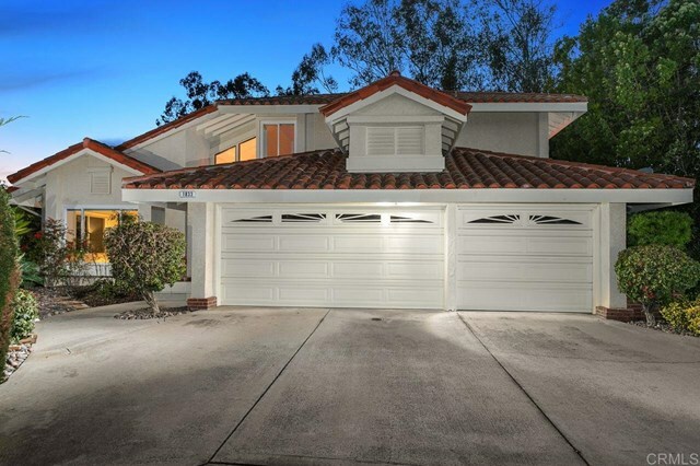 Property Photo:  1833 Goldenrod Lane  CA 92081 