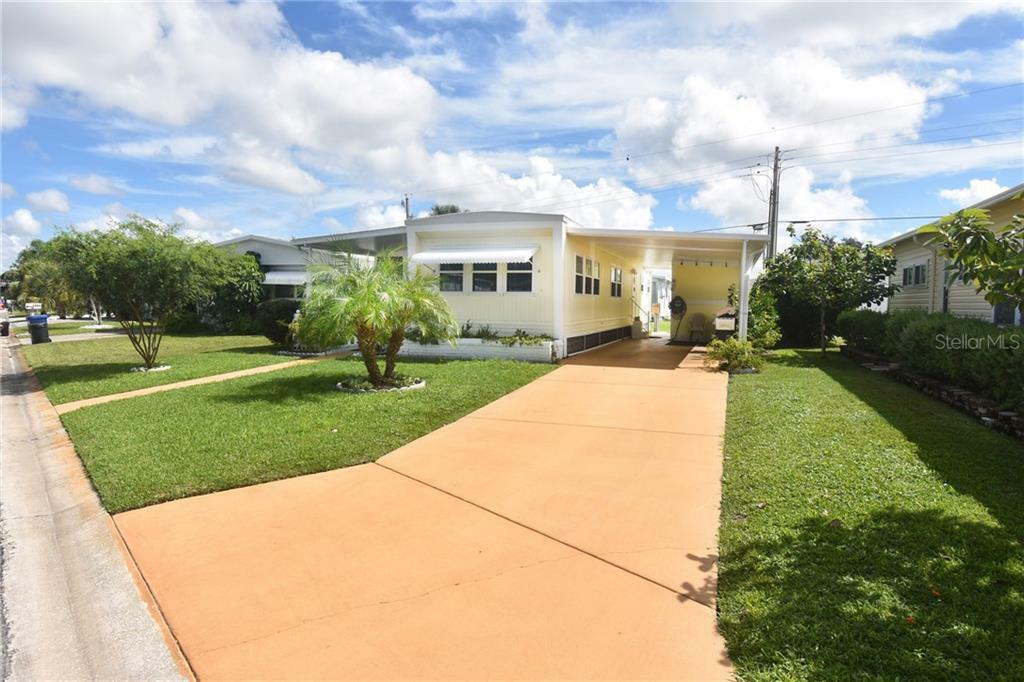 Property Photo:  5176 Pebble Beach Avenue  FL 34234 