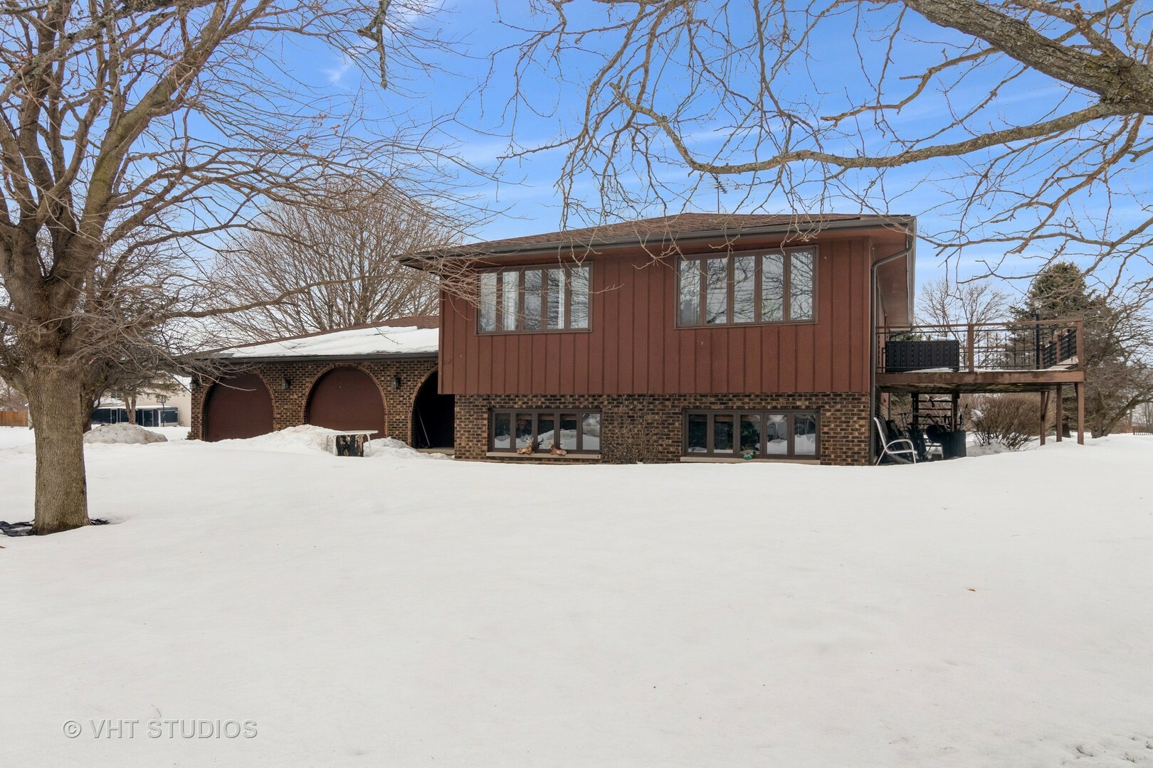 Property Photo:  0N960 Countrylife Drive  IL 60151 