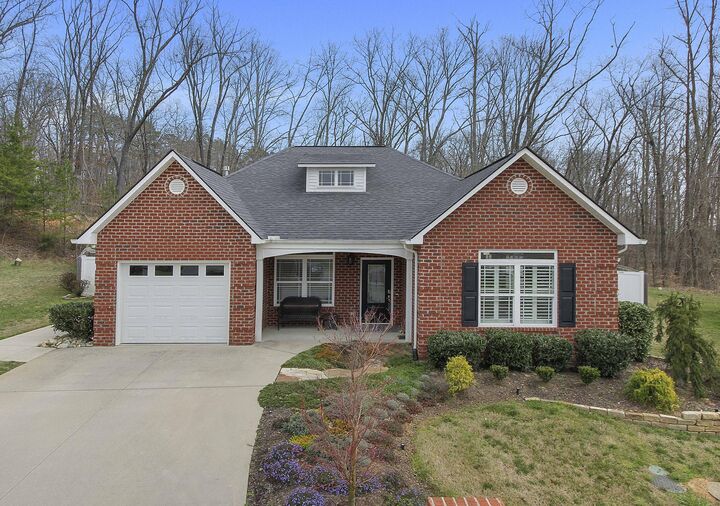 140 Ann Cove Lane  Powell TN 37849 photo