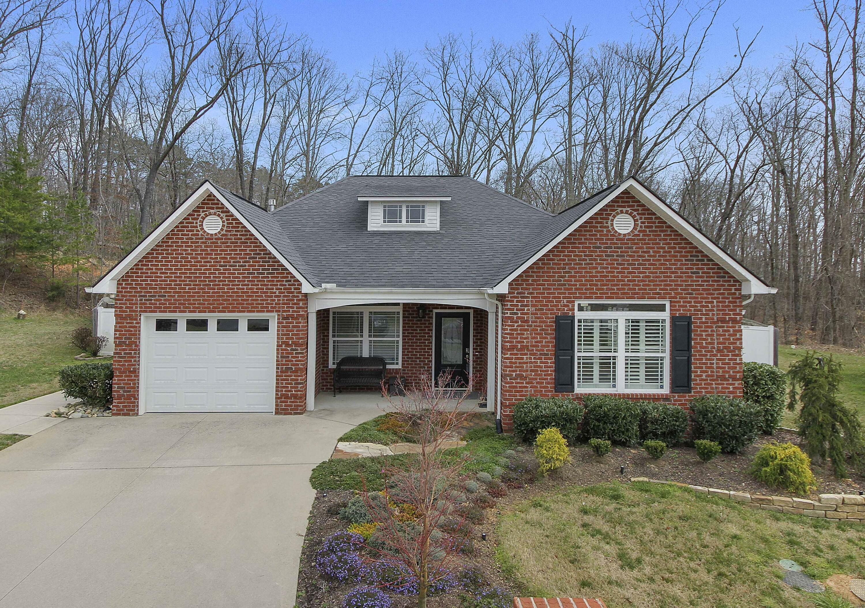 Property Photo:  140 Ann Cove Lane  TN 37849 