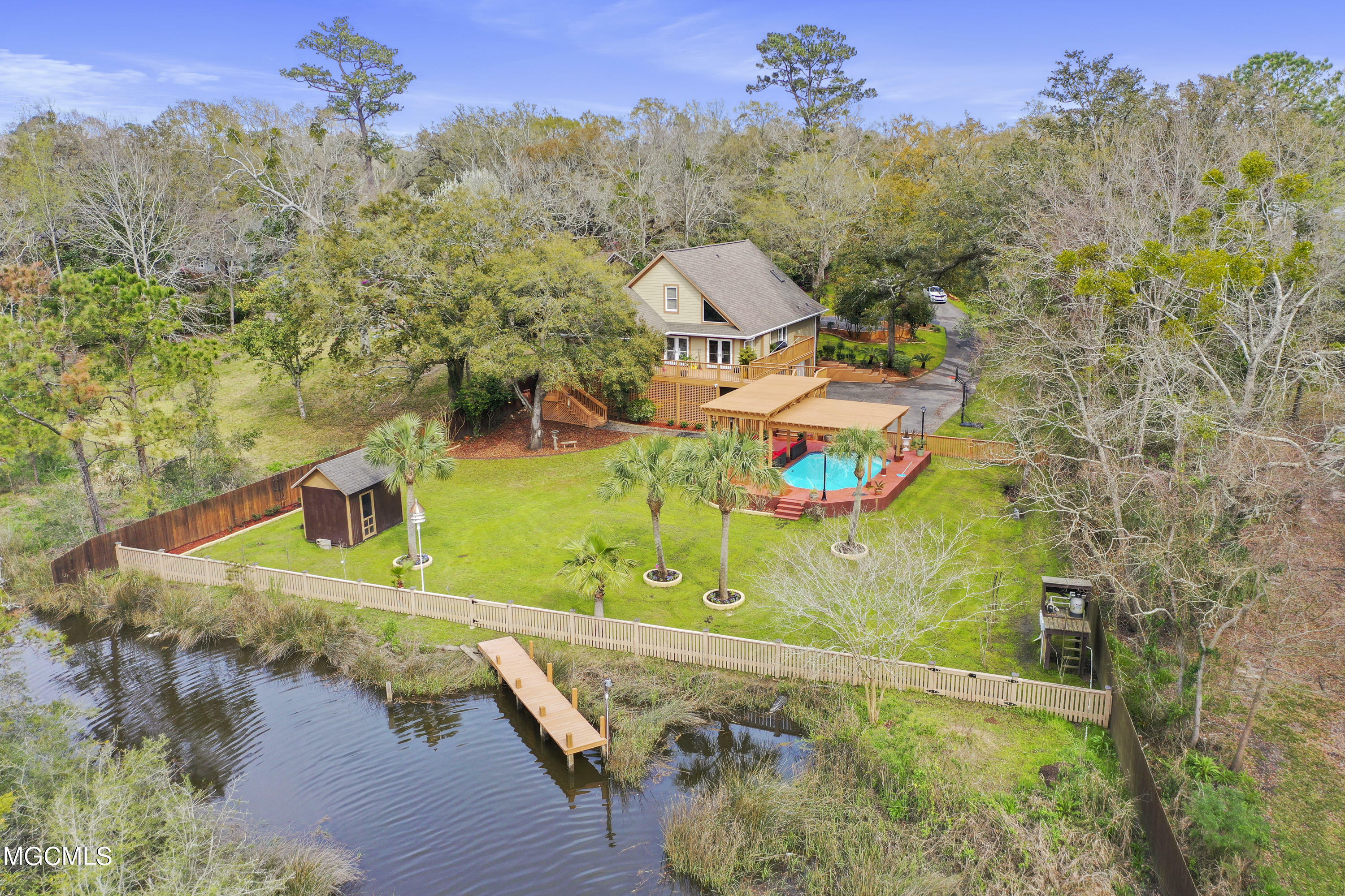 Property Photo:  6817 Shore Drive  MS 39564 