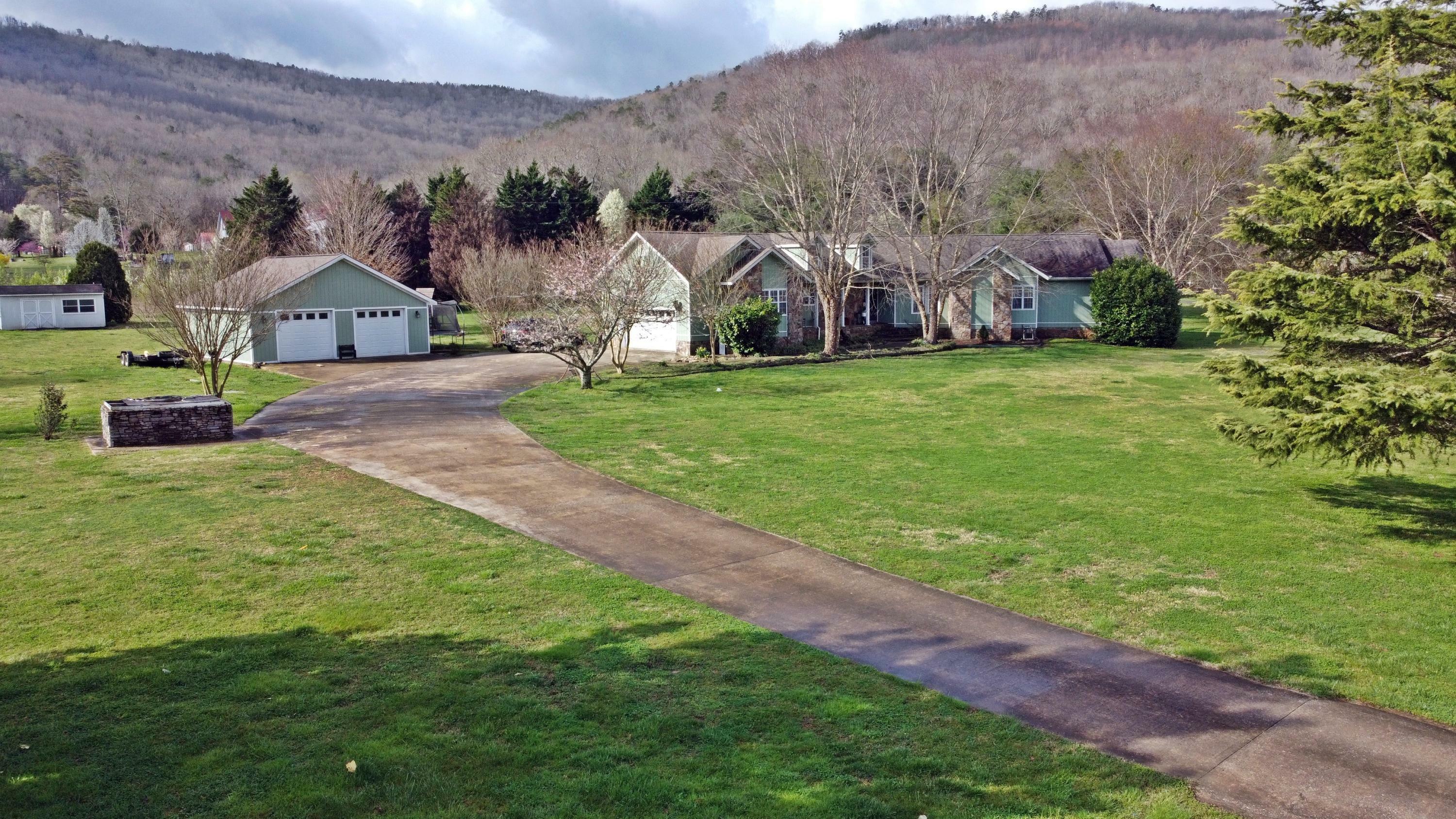 Property Photo: 49 Beakas Way Lane GA 30752