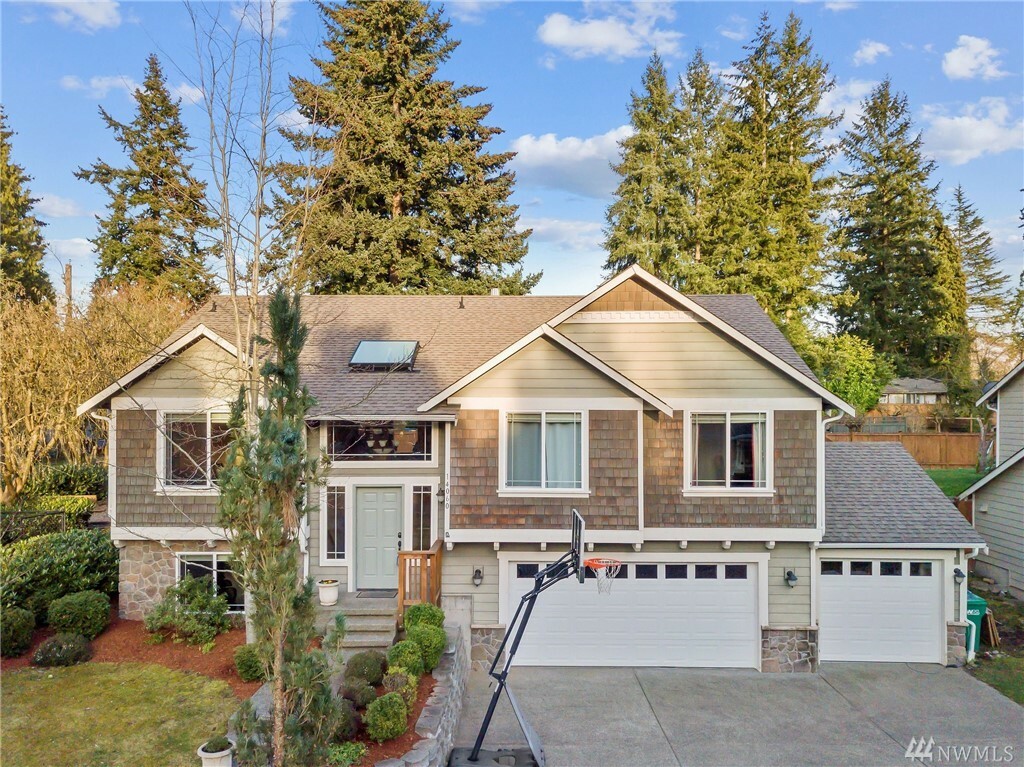 Property Photo:  14060 84th Ct NE  WA 98034 