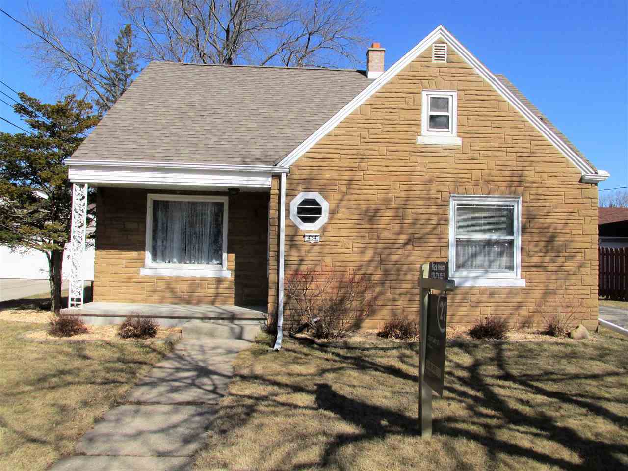 Property Photo:  434 W Verbrick Street  WI 54915 