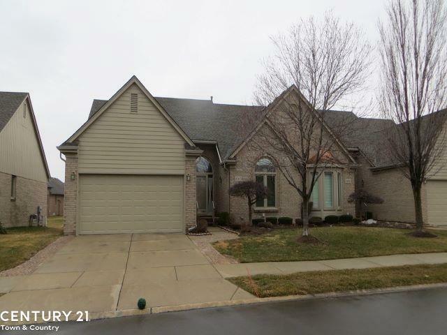 Property Photo:  45465 Delmar Drive  MI 48044 