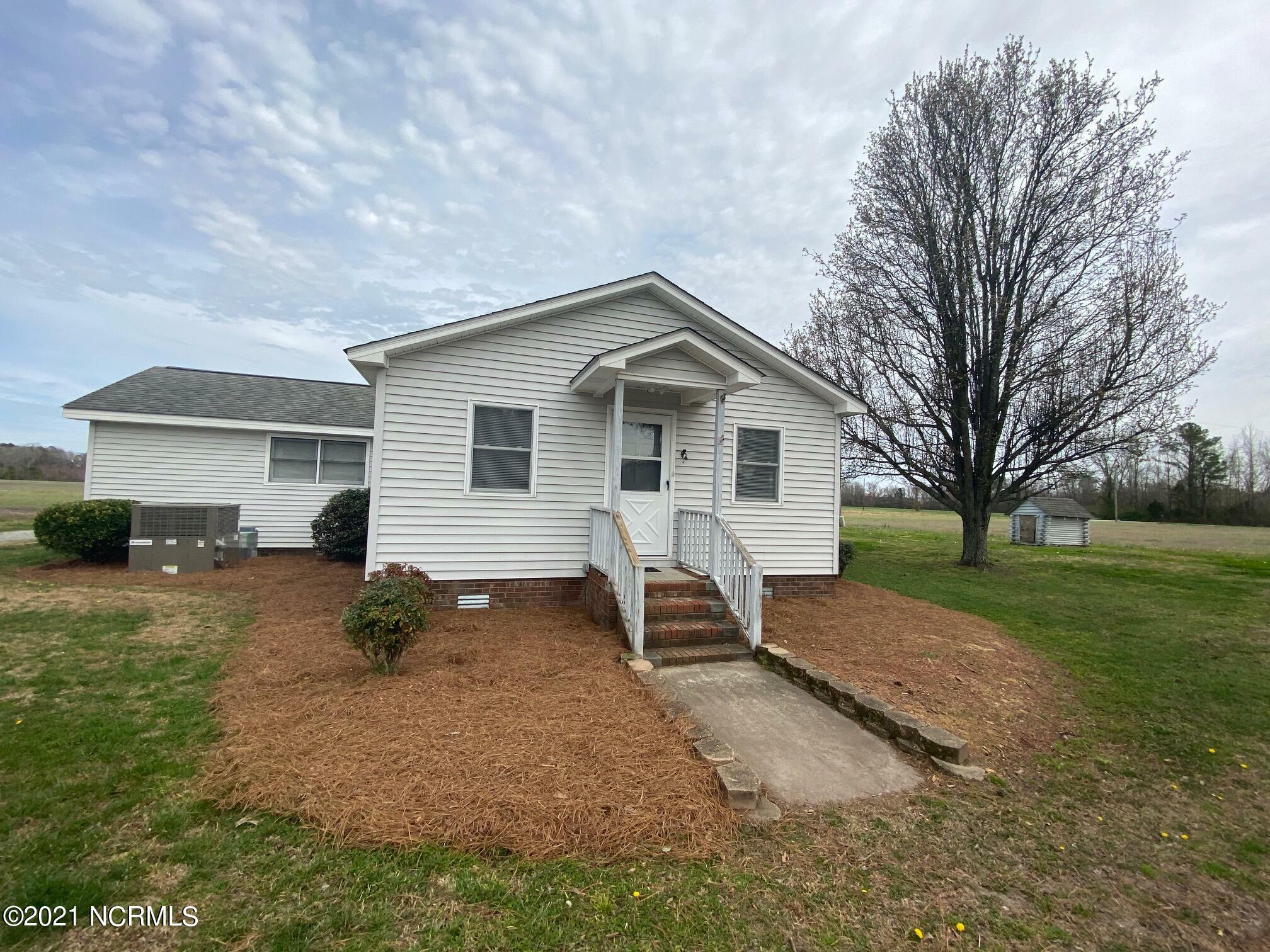 Property Photo: 283 Harding Road NC 27817