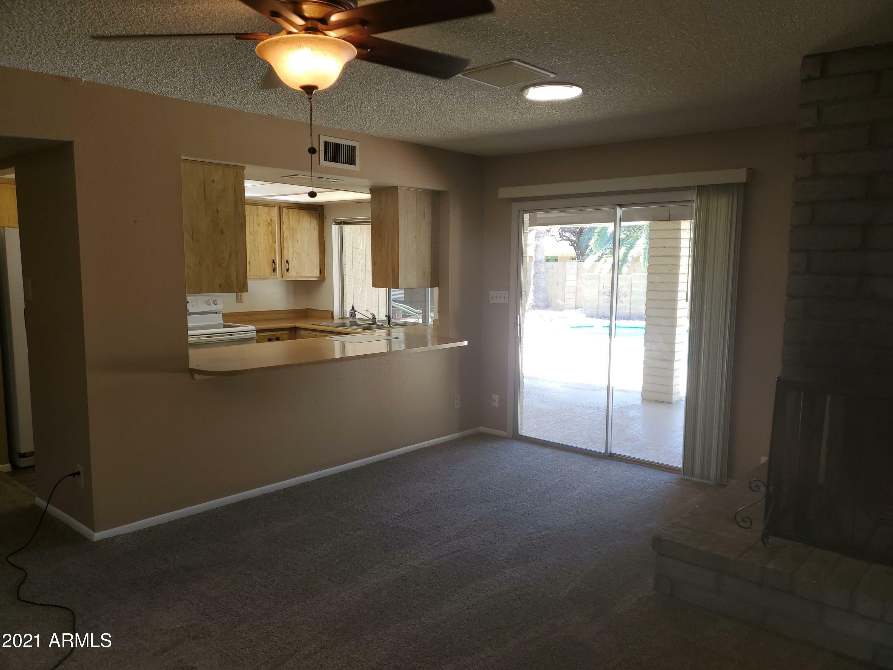 Property Photo: 14818 N 52nd Street N AZ 85254
