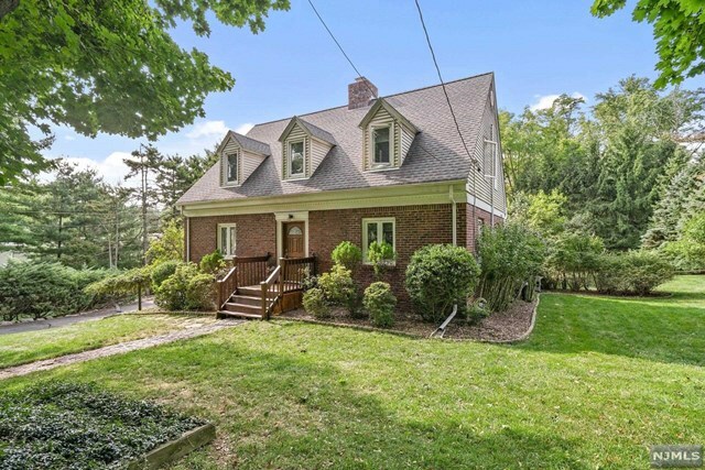 Property Photo: 14 Hartel Lane NJ 07645