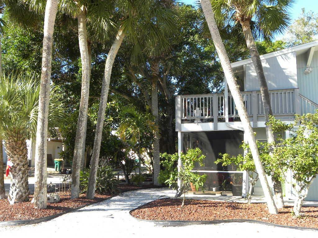 Property Photo:  5043 N Beach Road  FL 34223 