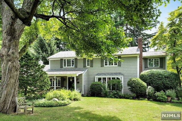 Property Photo:  64 Lakeside Drive  NJ 07446 