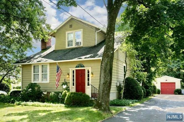 Property Photo:  116 Rodney Street  NJ 07452 