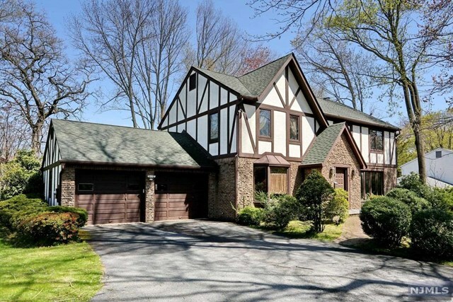 65 High Street  Closter NJ 07624 photo