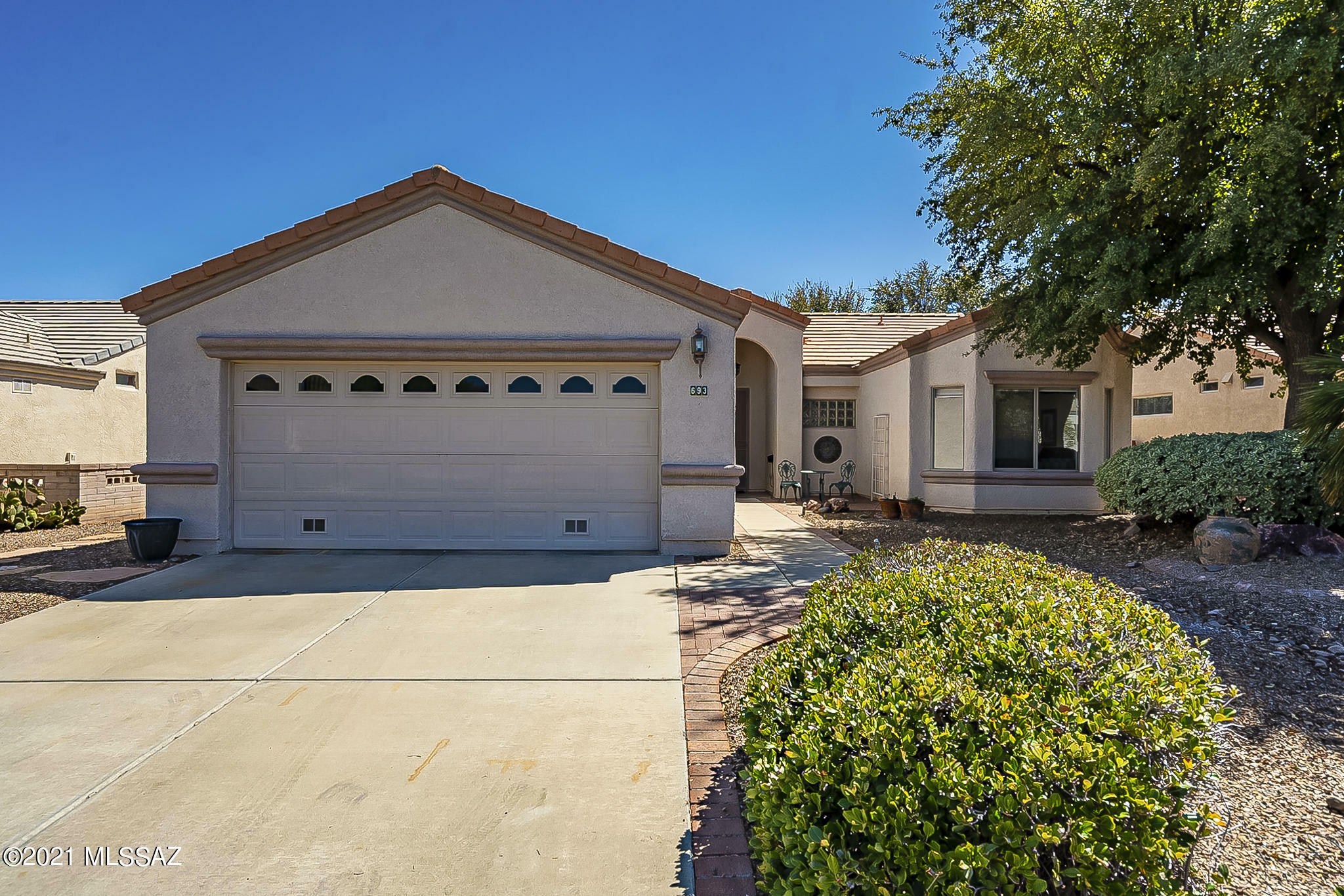 Property Photo:  693 W Tiger Place  AZ 85614 