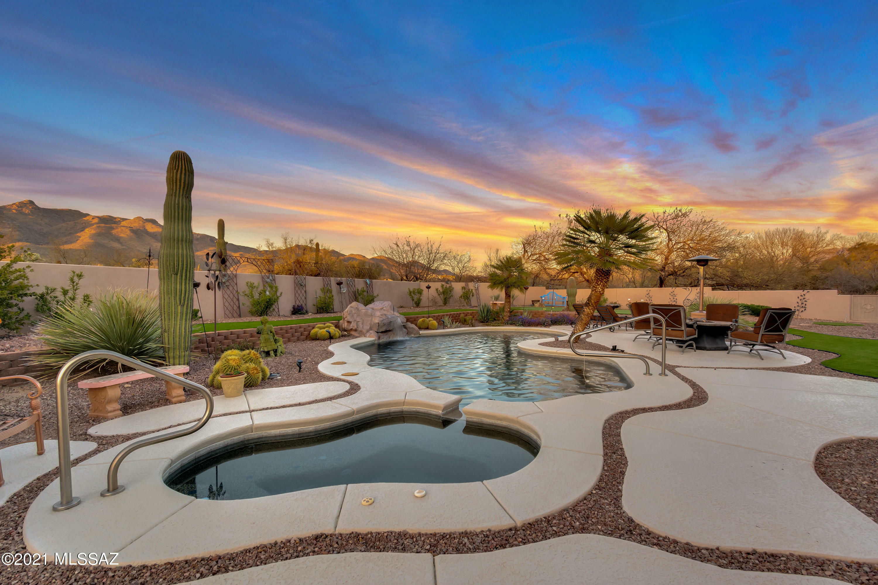 Property Photo: 4470 N Placita Queretaro AZ 85749