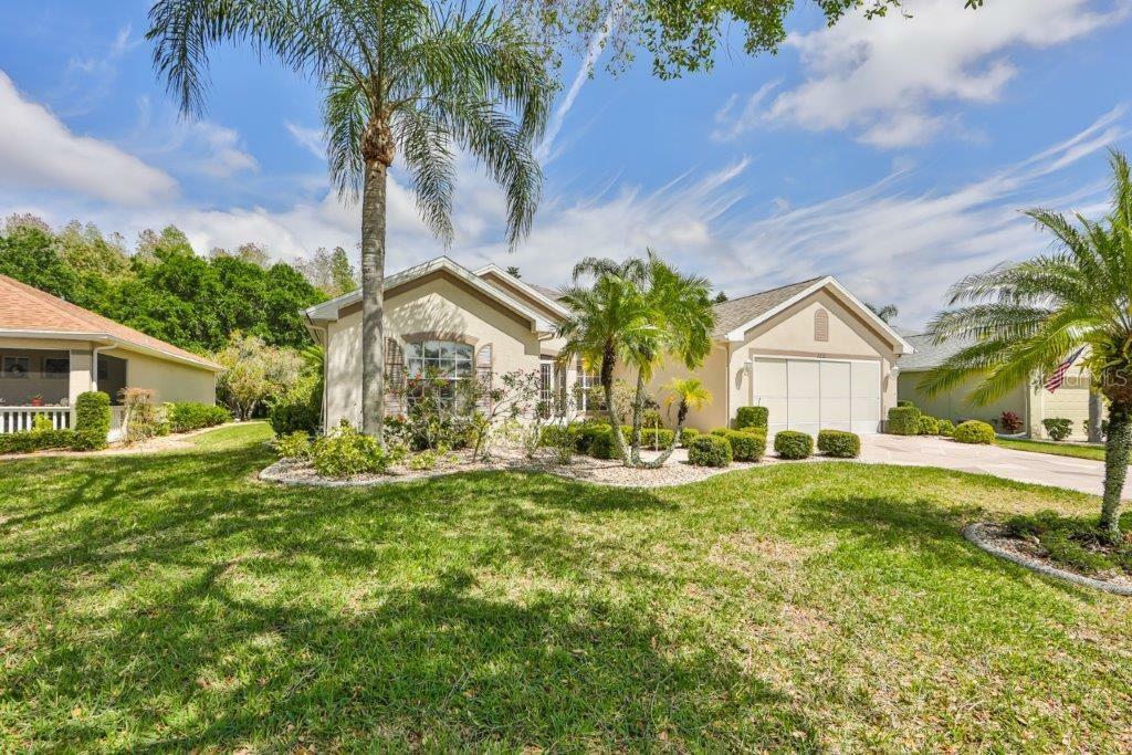 Property Photo:  2212 N Creek Court  FL 33573 