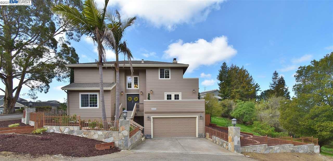 Property Photo:  26985 Call Ave  CA 94542 