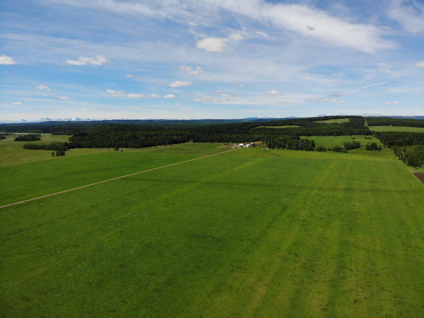 Property Photo:  Coal Camp Range Rd 6.3  AB T0M 1X0 
