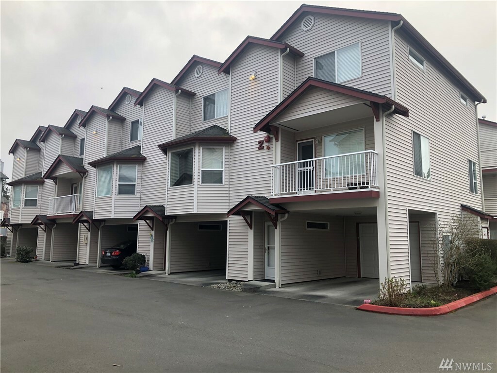 Property Photo:  8823 Holly Dr 538  WA 98208 