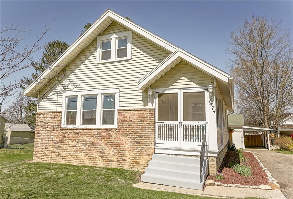 Property Photo: 1474 W Possum Road OH 45506