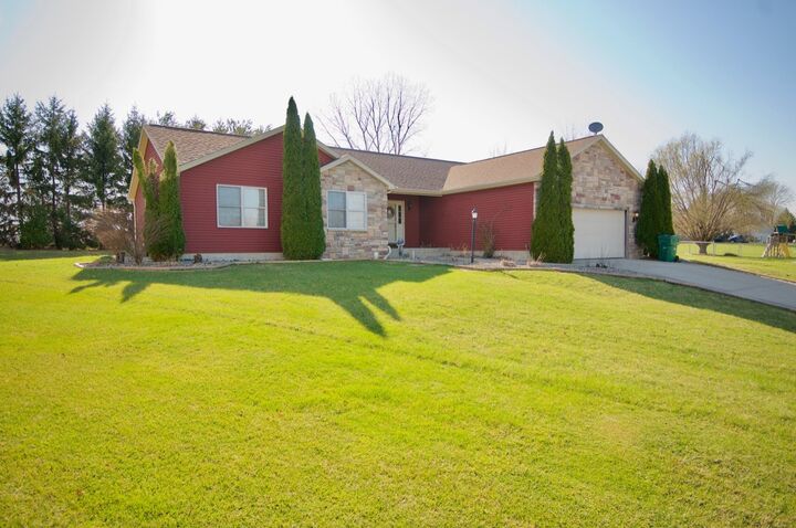 13726 Creston Hills Court  Mishawaka IN 46544 photo