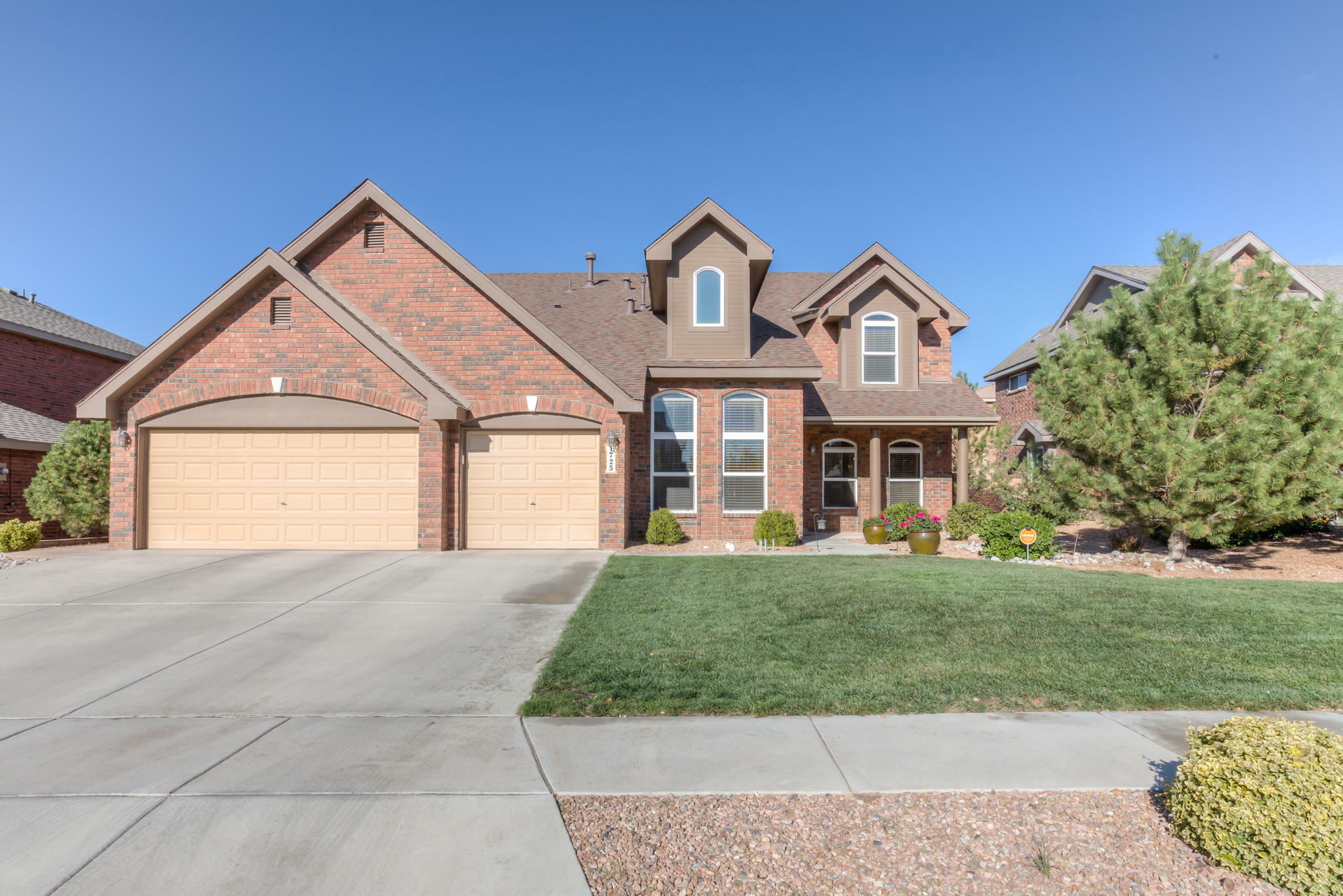 Property Photo: 1725 Paseo De La Villa NM 87124