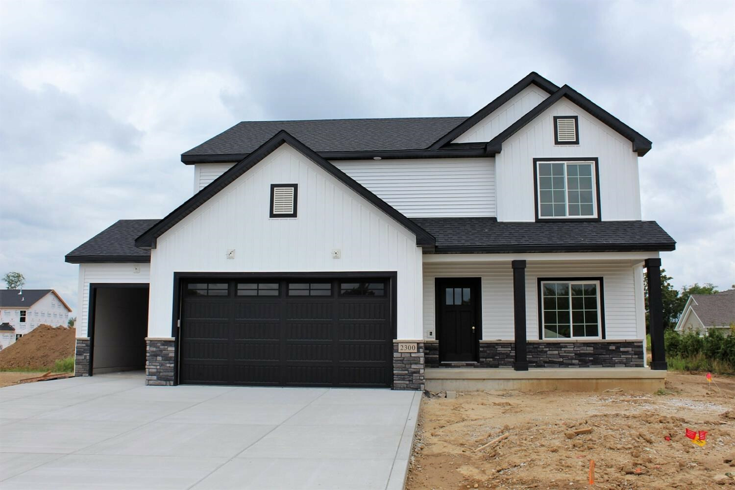 2300 Stirling Drive  Valparaiso IN 46383 photo