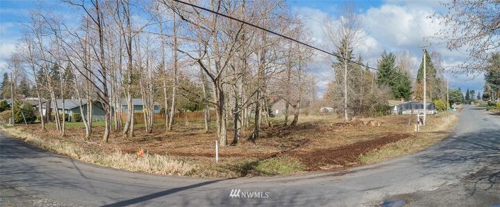 Property Photo: 2312 125th Avenue Ct E WA 98372