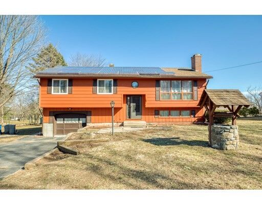 Property Photo: 146 Overlook Dr MA 01089