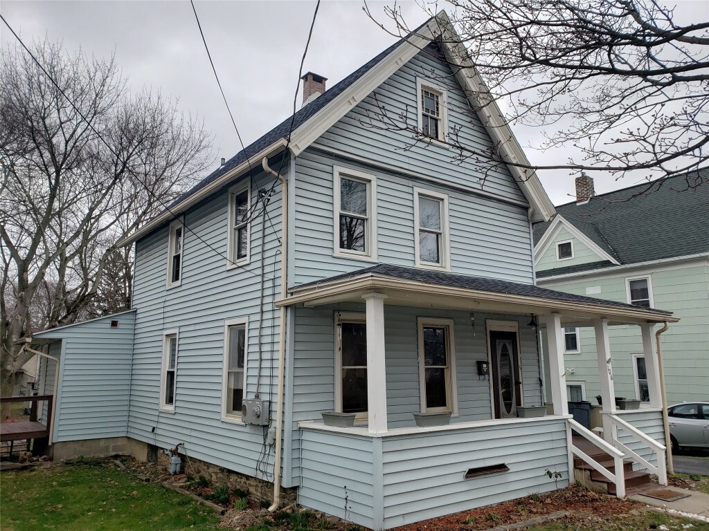 Property Photo:  106 Washington St. South  NY 13903 