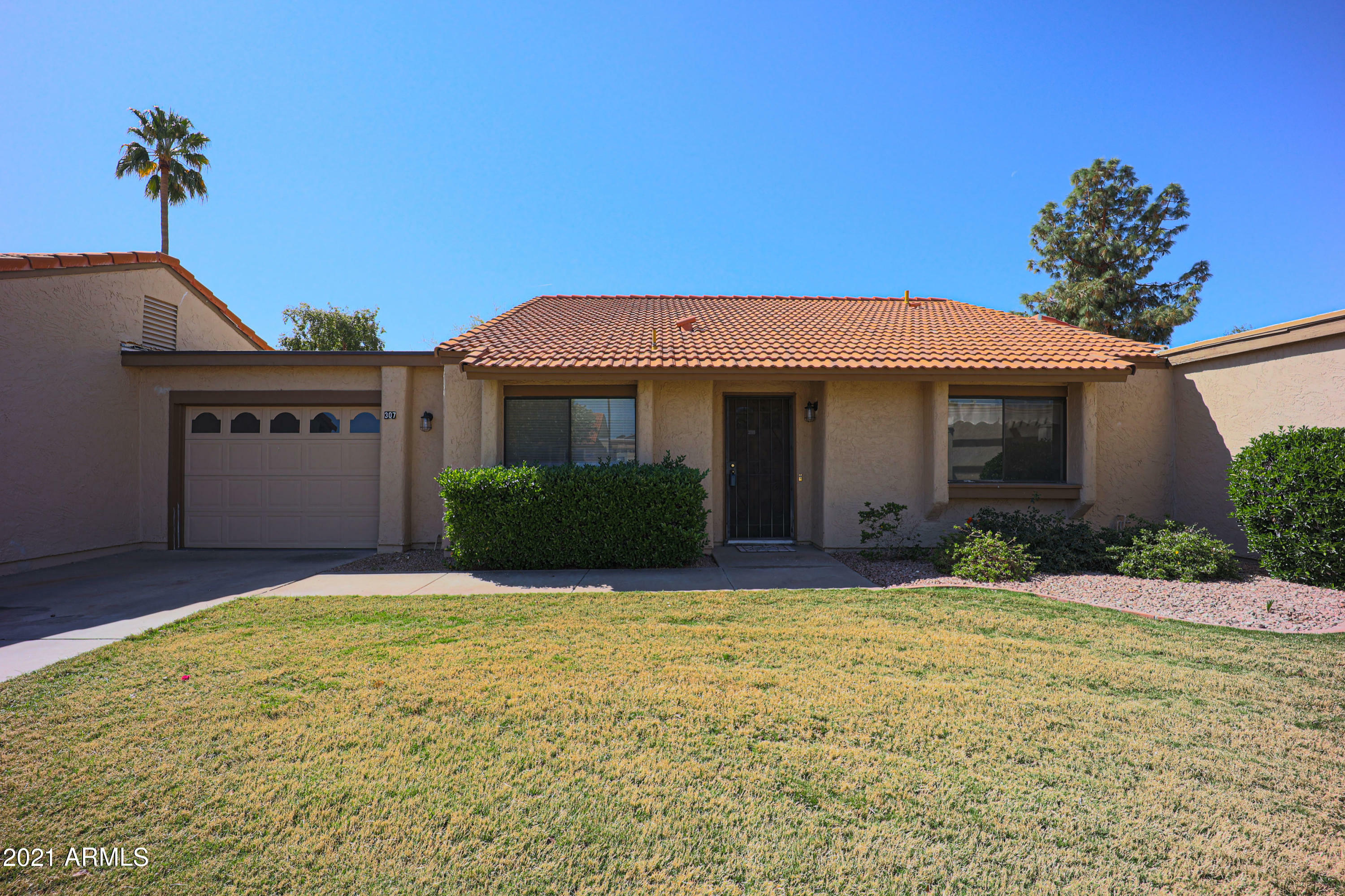 307 Leisure World --  Mesa AZ 85206 photo